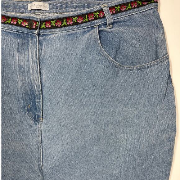 NorthWest Blue Woman Denim Jeans Floral Embroidered Wide Flare Leg Boho Sz 22W - Picture 3 of 15